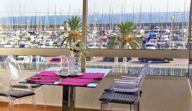 Cristina Port & Beach - Apartment
