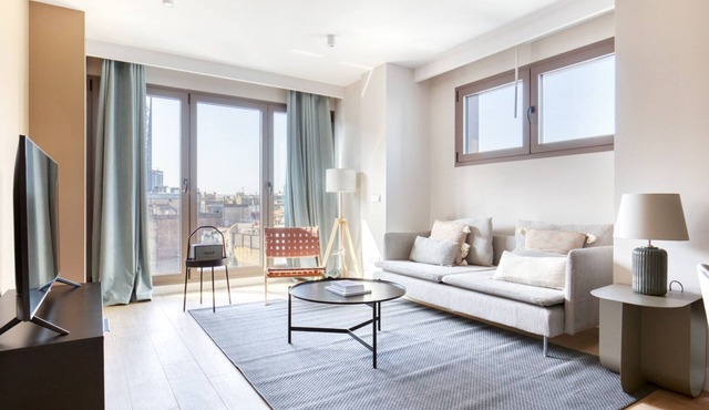 El Camp d'en Grassot i Gràcia Nova 2BR, by Blueground