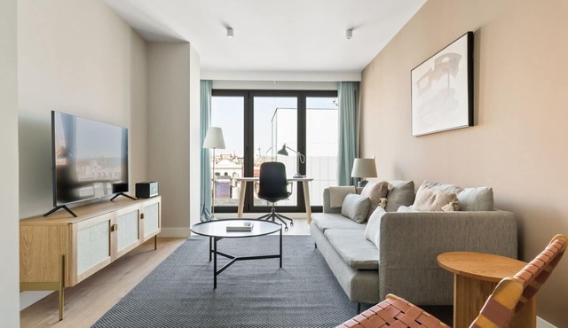 El Camp d'en Grassot i Gràcia Nova 2BR w/rooftop + pool