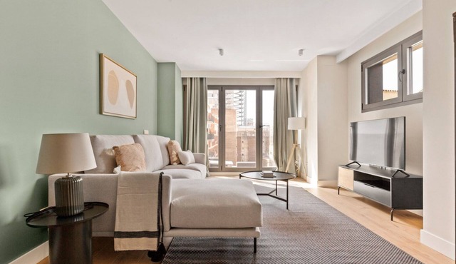 El Camp d'en Grassot i Gràcia Nova 2BR w/rooftop + pool