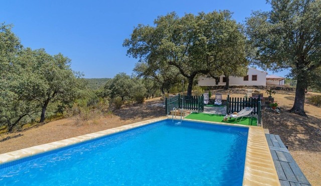 El Cortijo de Camama Villaviciosa de Córdoba by Ruralidays