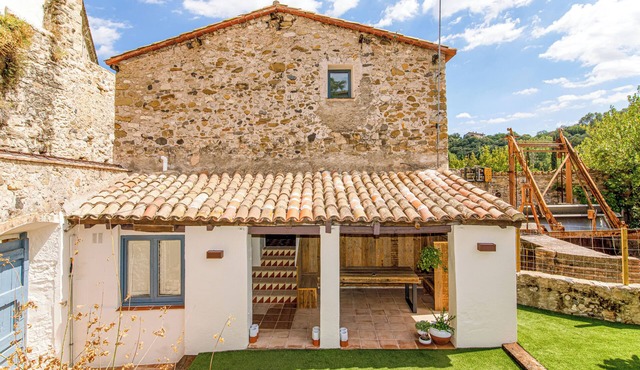 El Molino de Besalú - House with garden
