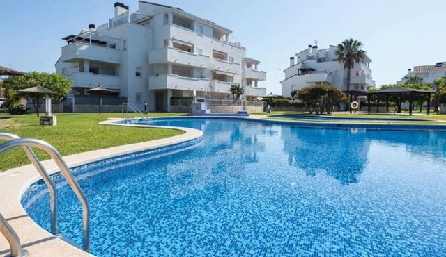 Elegant apartment near the beach - 4 guests