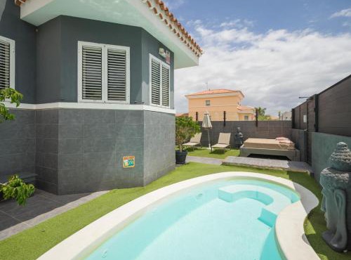 Entire Home Meloneras BBQ, PoolGolf