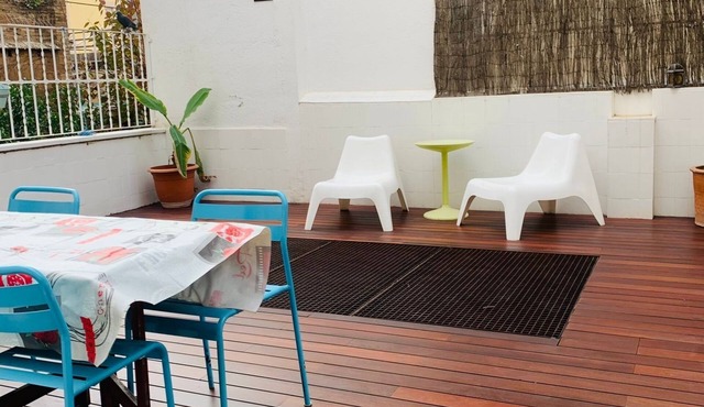 Family Friendy flat of 120 m2 and a big terrace in the typical Gracia district
