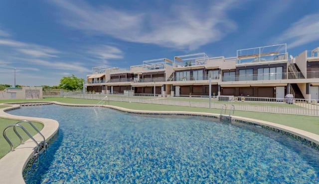 flat "Playa Elisa" with shared pool in Horadada