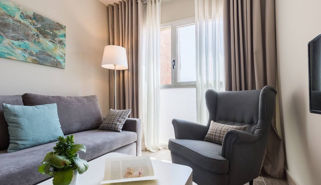 Flateli. 430 Suite 202