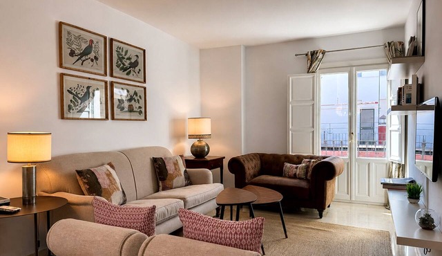 Genteel Home Iris - Two Bedroom Apartment, Sleeps 4
