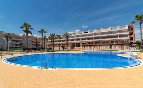 Global Vacacional, Planta baja con piscina en Almenara in Almenara