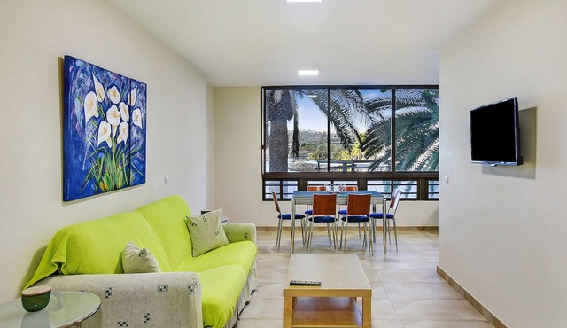 Holiday Home 'Dream Beach Patalavaca' with Sea View & Wi-Fi