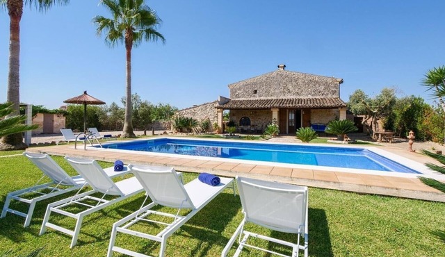 Holiday Home Fonoll with Mountain View, Pool, Wi-Fi, Terrace & Garden