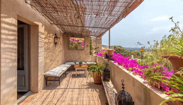 Holiday Home 'Rural House XVIII Century' with Shared Terrace, Wi-Fi and Air Conditioning