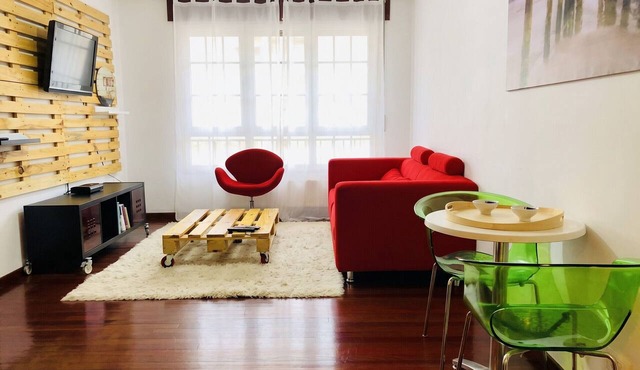 Homerez - Apartment in Ribadeo, Well-Equipped