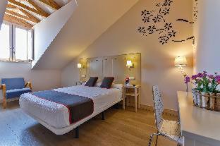 Hostal La Chata by Vivere Stays in La Granja de San Ildefonso
