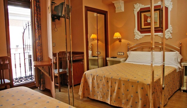 Hostal Victoria III