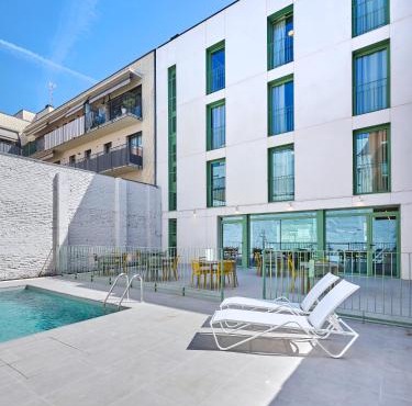 Hostelfly Fira Barcelona