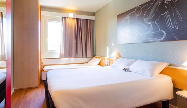 Hotel ibis Elche in Elche
