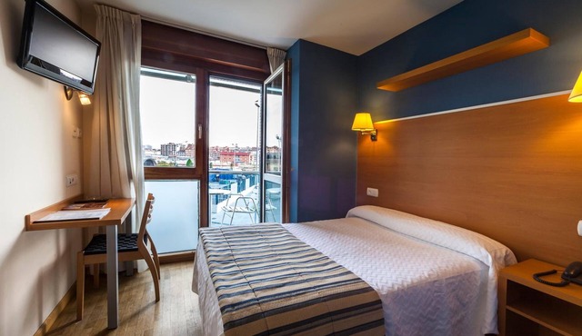 Hotel La Polar in Gijon