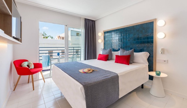 Hotel Vibra Isola - Adults Only