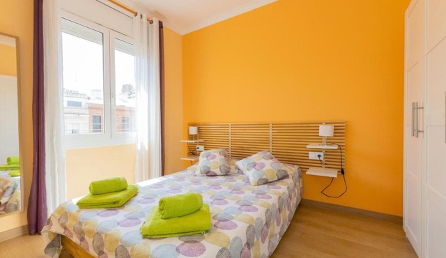 Housalia Guell & Gracia