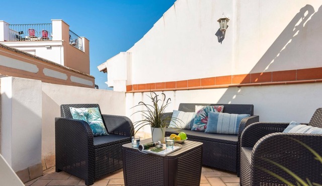 -HSH Suites Santa Catalina- Luxury apartment in the city center with terrace