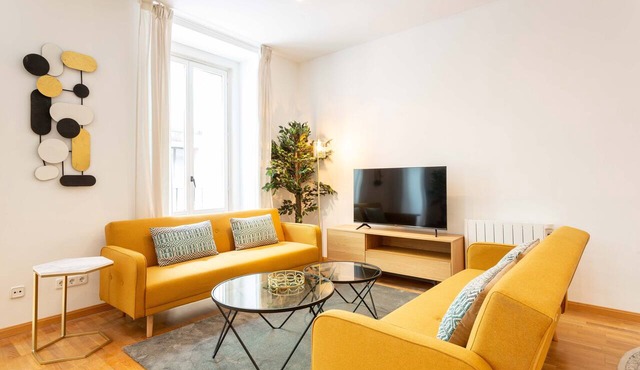 Idyllic home in the center of Madrid