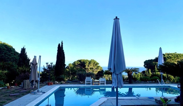 Intimate Family Villa with big private pool & panoramic sea view