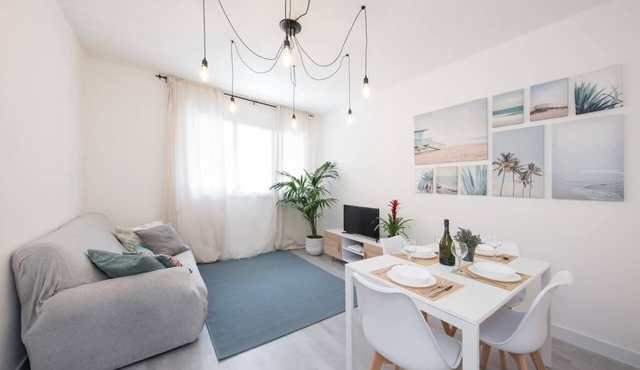 LB Nice Apartment Sagrada Familia