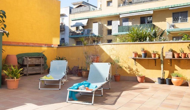 Lets Holidays BIG TERRACE APARTMENT IN BARCELONA