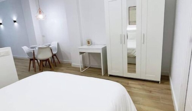 Loft Apartamento Carlos III L1B in Córdoba