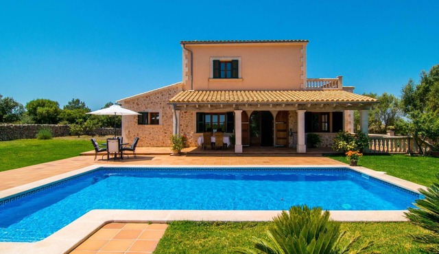 Luxurious home in Lloret de Vistalegre