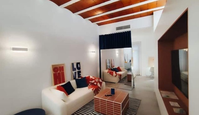 Luxury Designer Loft in Cáceres Old Town | Steps from Plaza Mayor & Godoy Palace