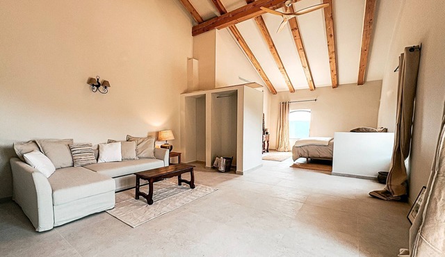 Mimosa Lodge