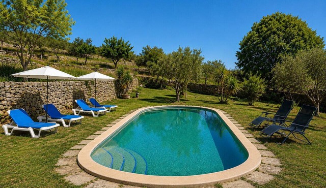 NEW Charming country estate with swimming pool in the middle of nature