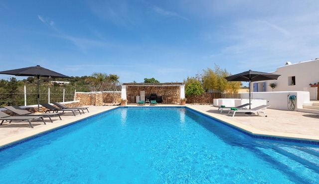 New! Villa Plana Menut