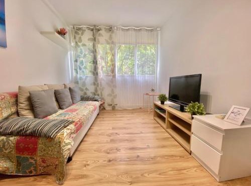 Nice flat near the beach and Parc del Forum