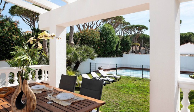 Private Villa with Pool in Chiclana de la Frontera