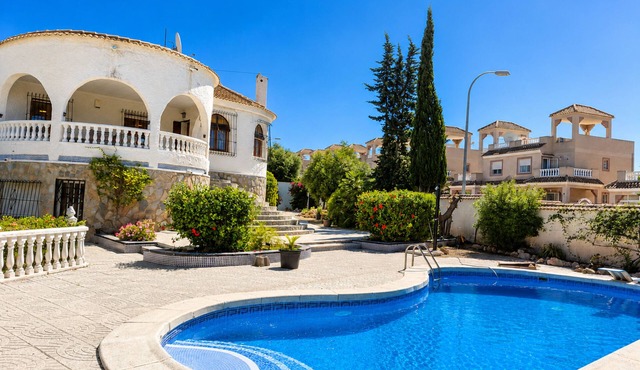 Private Pool Villa La Siesta