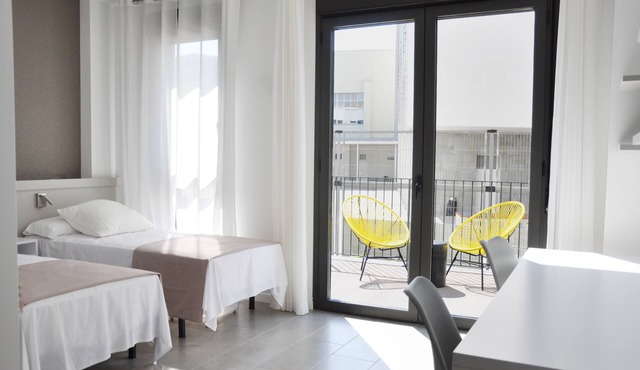 Residencia Universitaria Resa Tarragona Mediterrani - Campus Accomodation