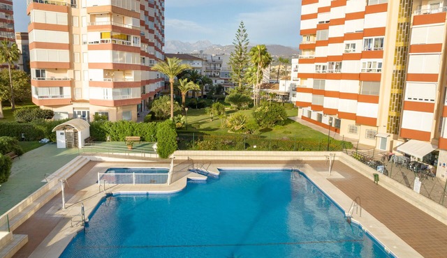 Studio Apartment 'Estudio Bloque 80' with Sea View, Wi-Fi and Air Conditioning