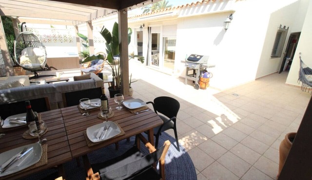 This villa is a 3 bedroom(s), 2.5 bathrooms, located in La Manga Club, Murcia.