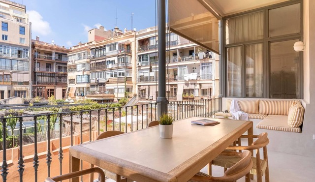 Three bedrooms apartment with terrace