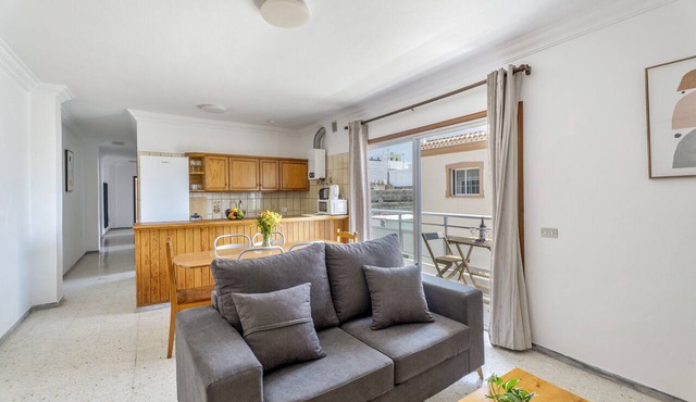 Vacation Home 'Solabrigos La Gomera' with Sea View, Balcony and Wi-Fi