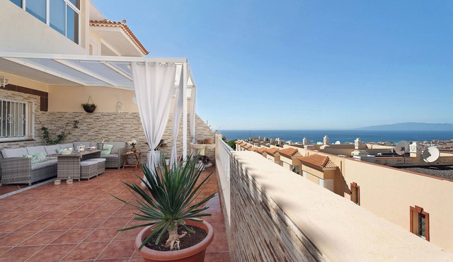 Vacation Home 'Vitamina Village' with Sea View, Shared Pool, Garden & Wi-Fi