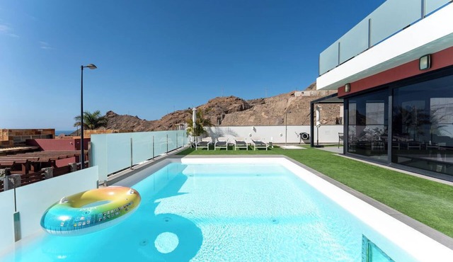 Villa Art & Design Tauro/Heated pool/Wi-Fi/BBQ