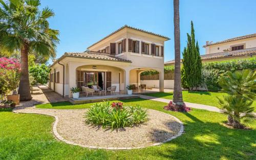 Villa Balear in Sol de Mallorca