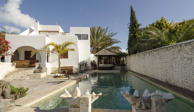 VILLA BRISA TOURIST STAY IN IBIZA[ Maximum 6 persons ] NO PARTY VILLA.