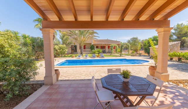 Villa Can Pep, Private holiday home whith pool.