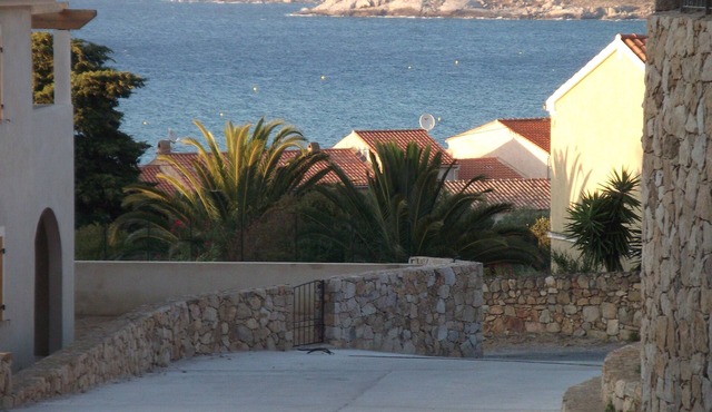 Villa DUPLEX AVEC JARDIN VUE MER in algajola