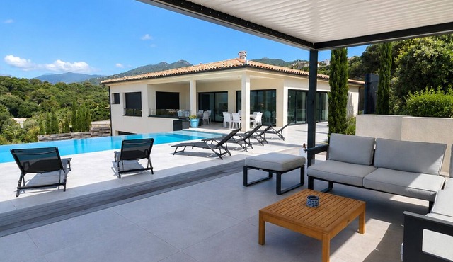 Villa Haut Standing Stella Di Mare panoramic view in Propriano